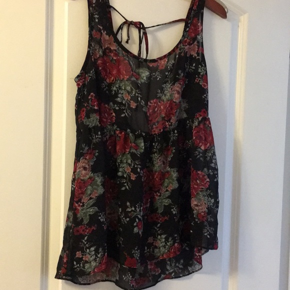 Full Tilt Tops - Sheer floral tie back tank top size Small Full Tilt Tops - Sheer floral tie back tank top size Small